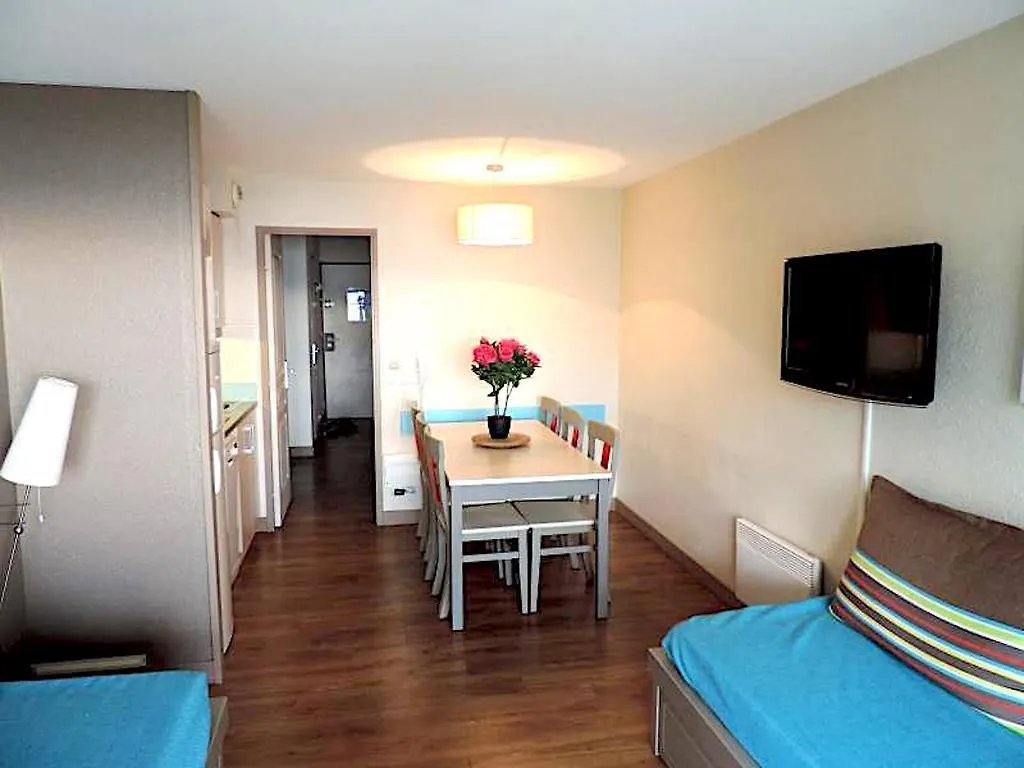 Cannes Front Beach Pools Apartment